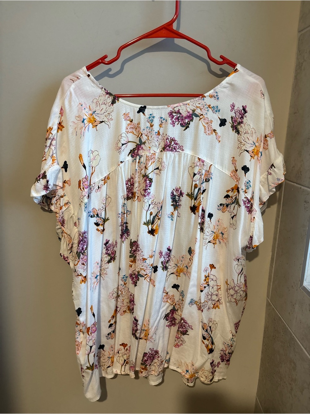 Kori White Floral Short Sleeve Tunic with Purple & Yellow Accents